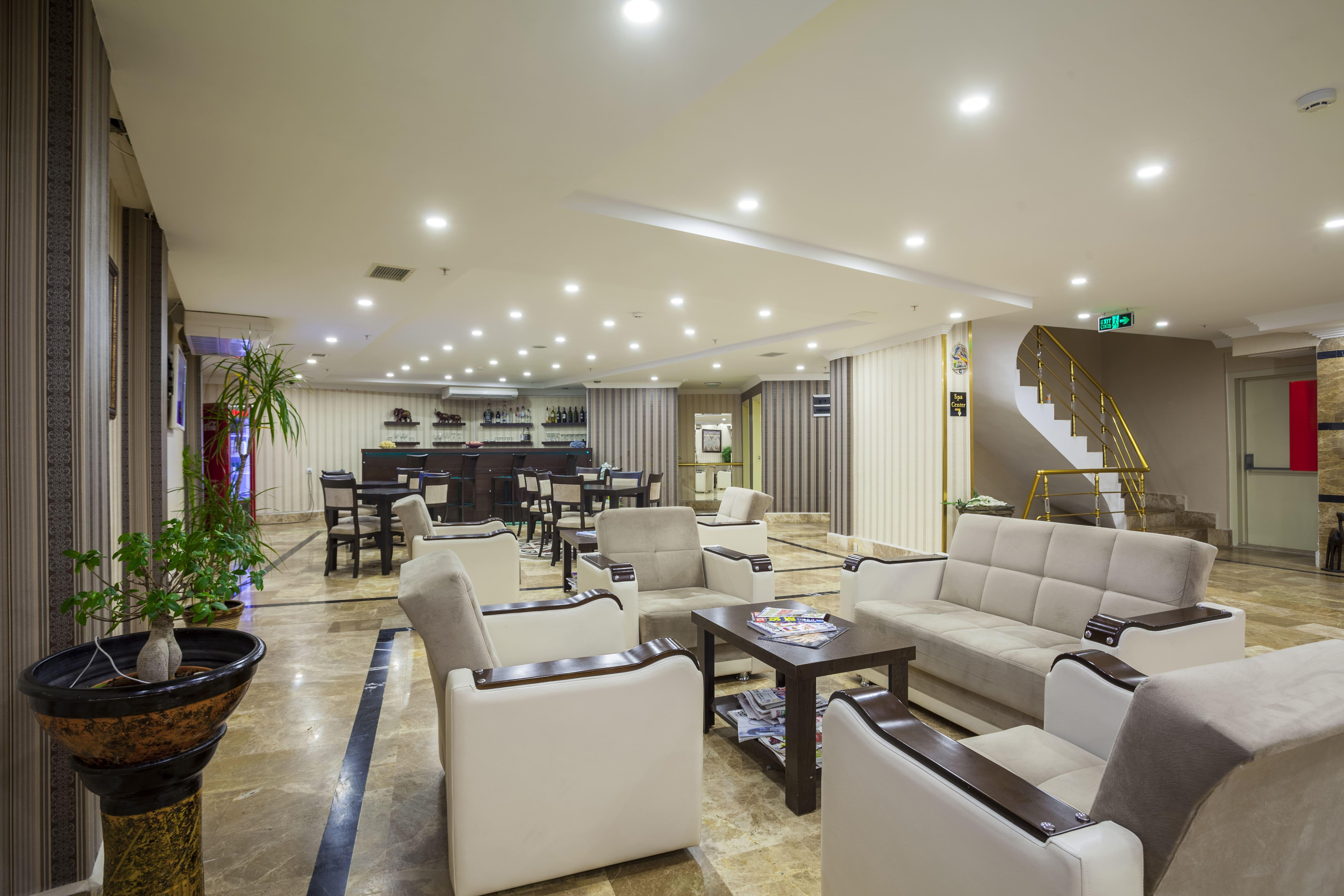 Ayhan Hotel Анталья Экстерьер фото